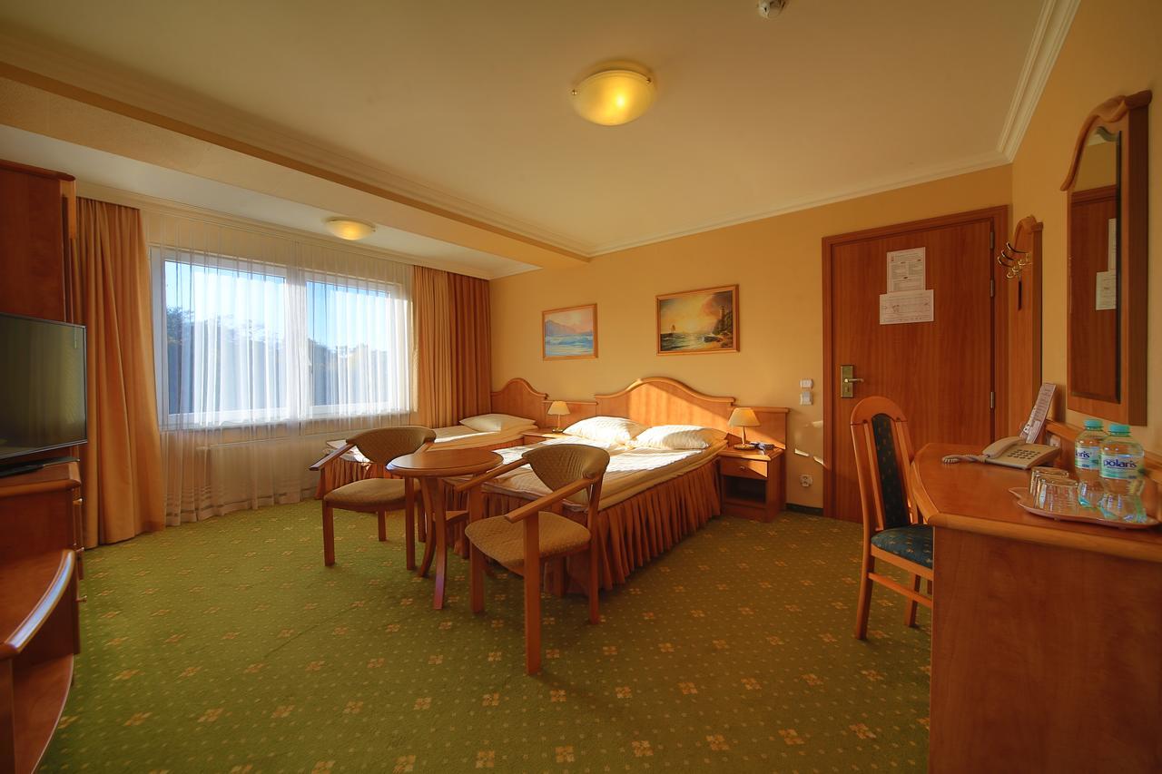 Hotel Polaris III Свіноуйсьце Екстер'єр фото